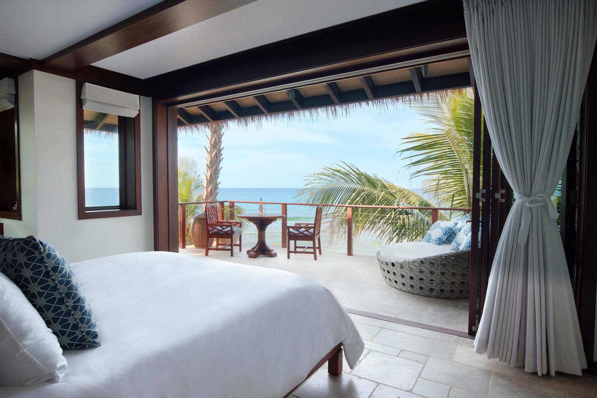 Oceanfront Haven na Deviških otokih – 1002
