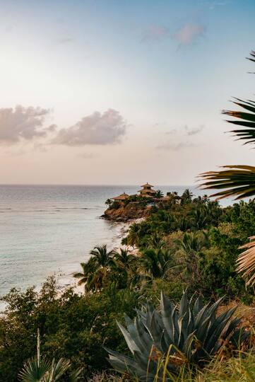 Oceanfront Haven na Deviških otokih – 1002