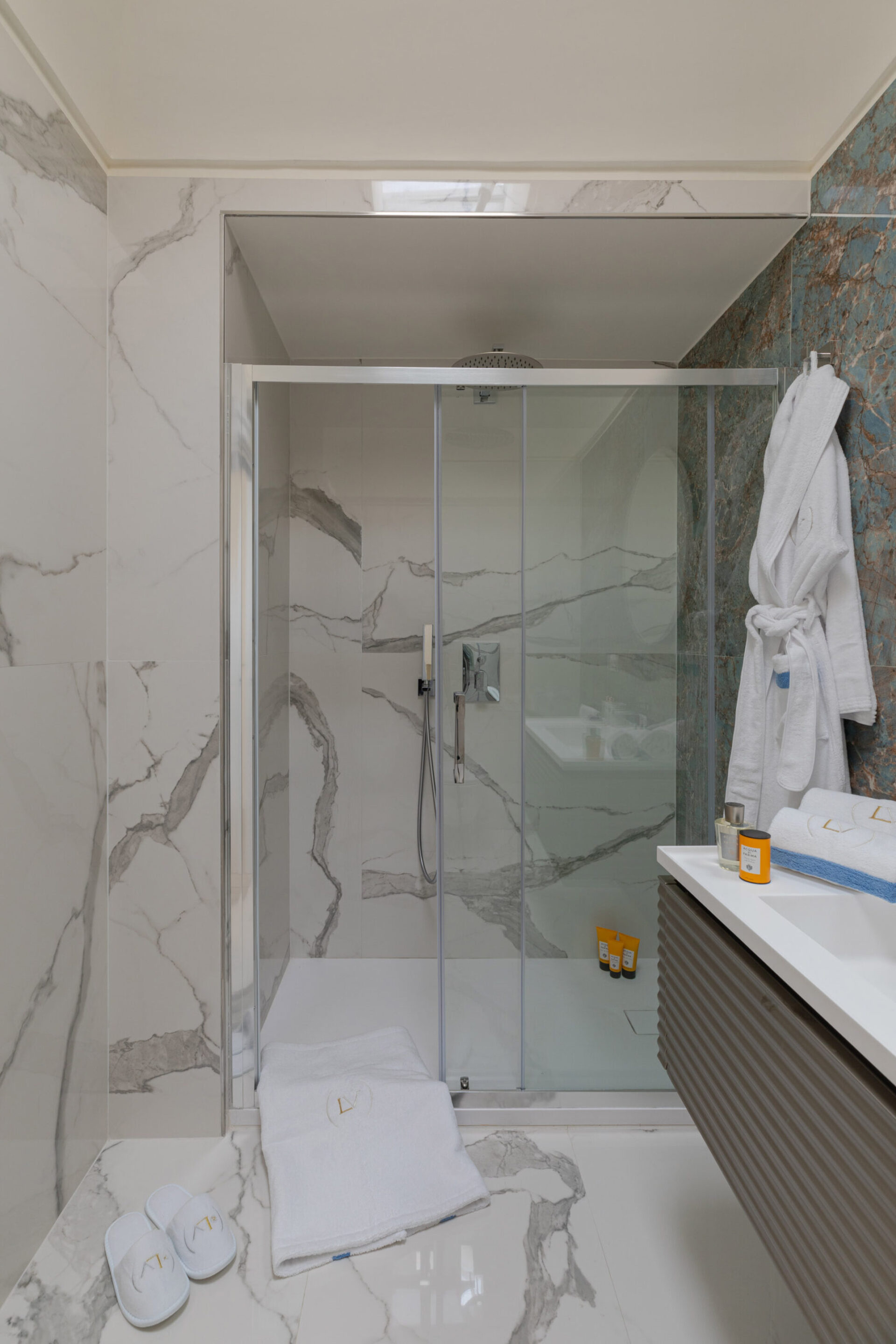 Neponovljivo doživetje razkošja na Capriju – Capri Villa 1006