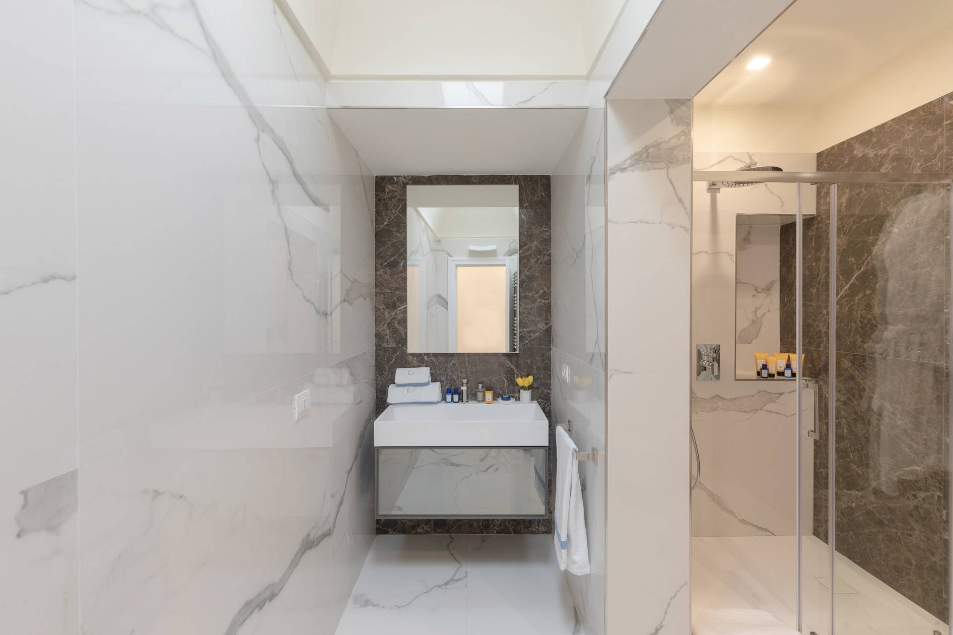 Neponovljivo doživetje razkošja na Capriju – Capri Villa 1006