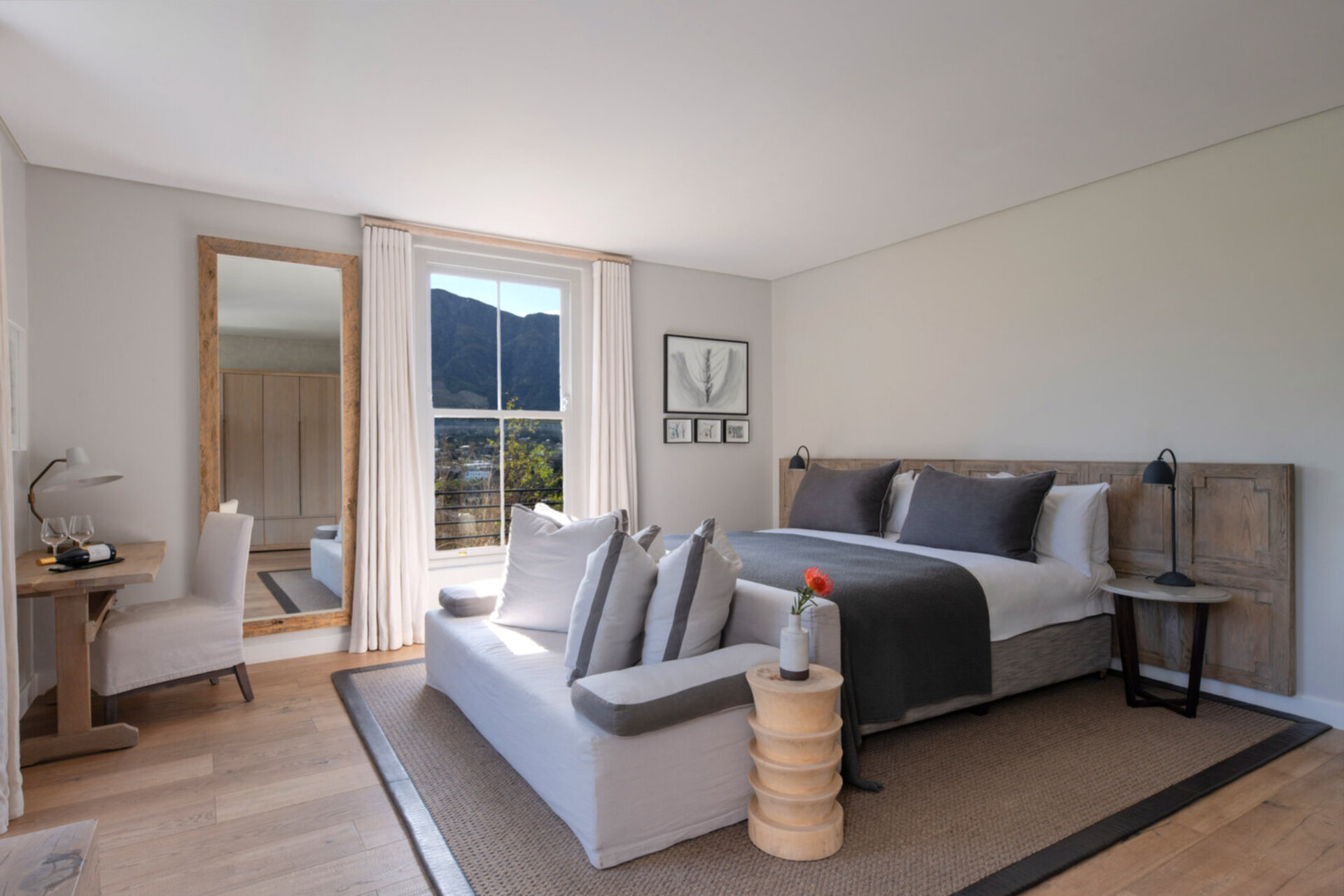 Mont Rochelle – A Luxurious Escape in Franschhoek, 1028
