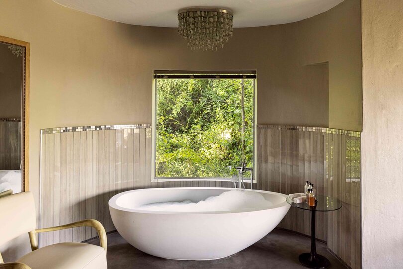 Ulusaba Rock: Elevated Luxury in the Wild 1029