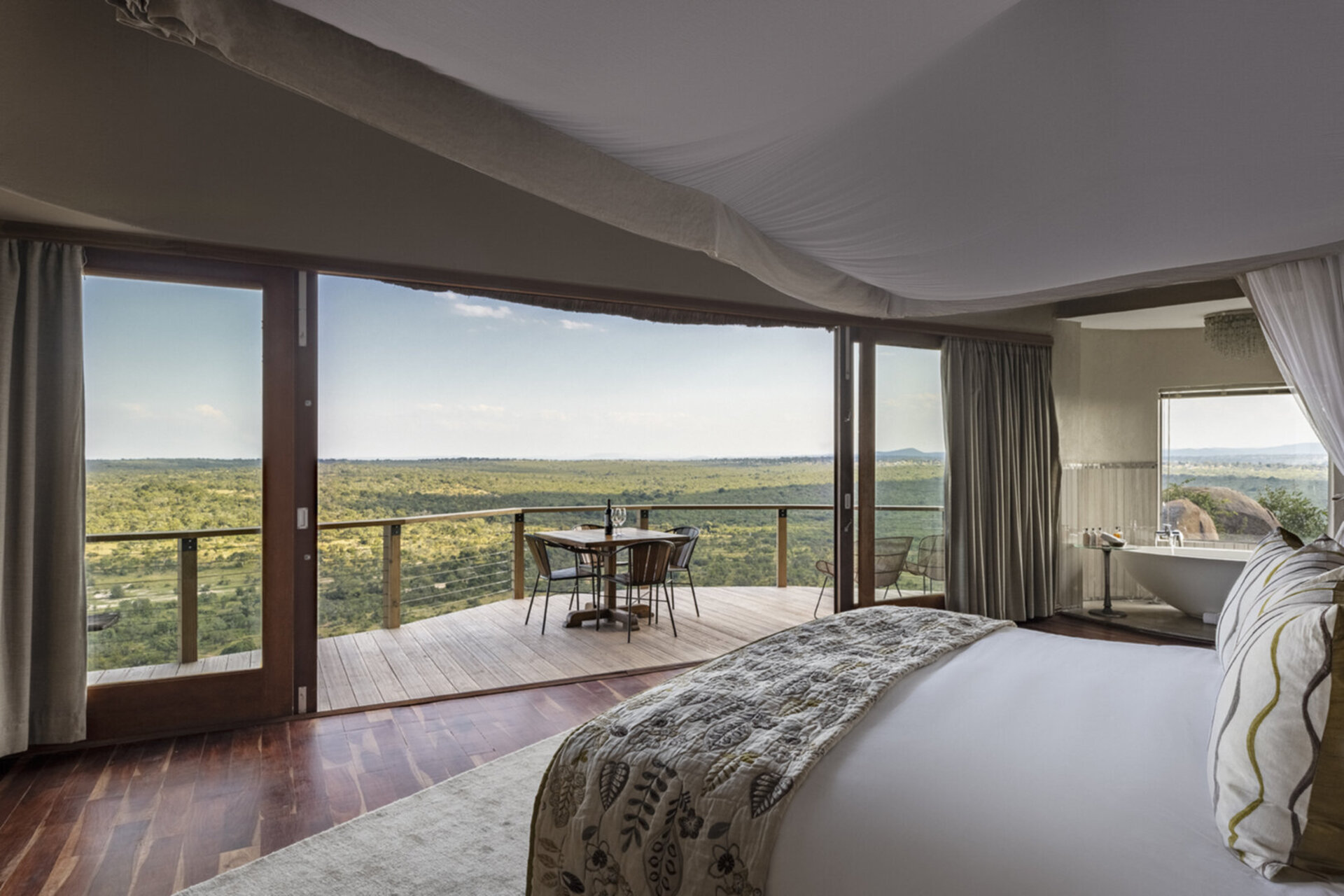 Ulusaba_Cliff 1030
