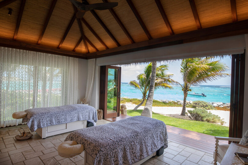 Oceanfront Hideaway 1010