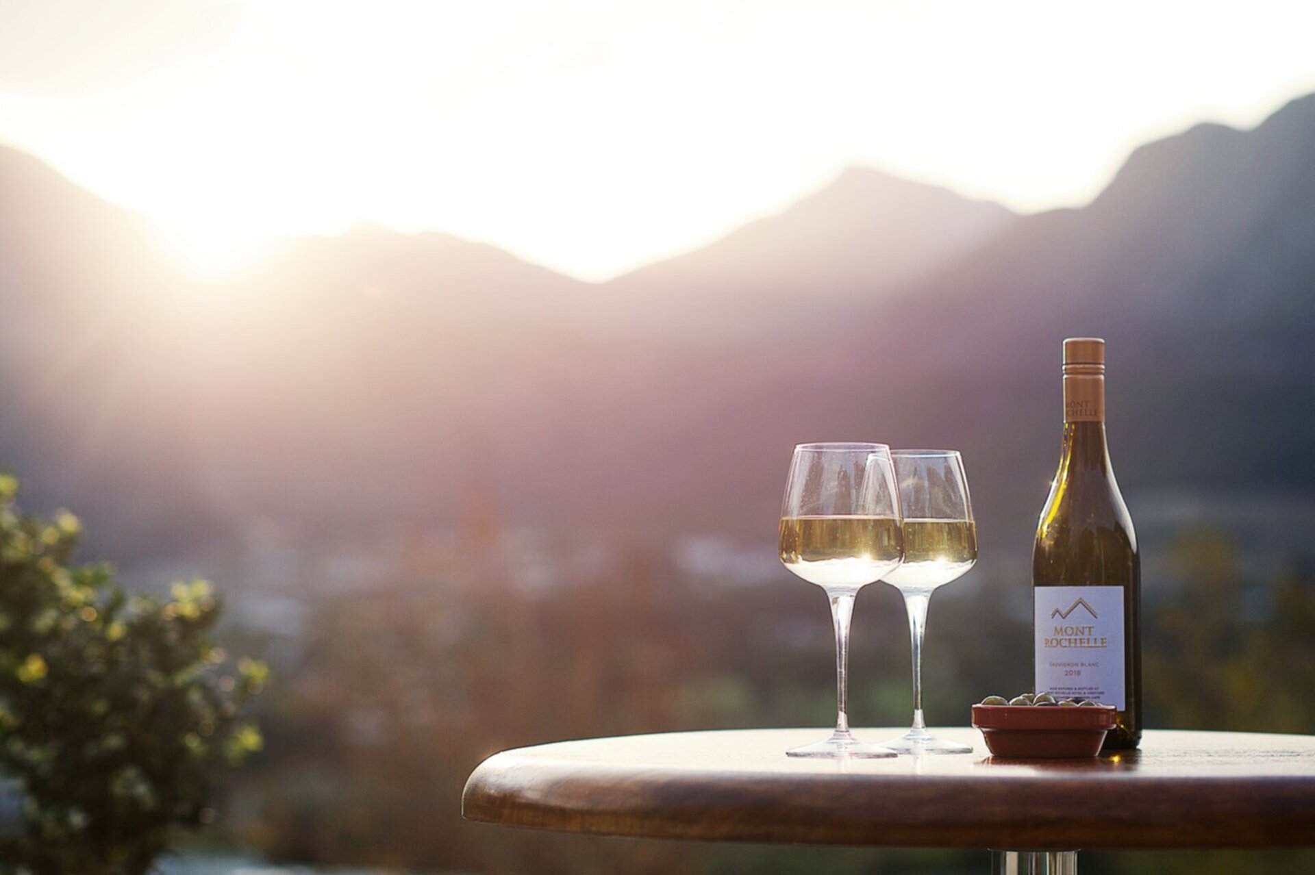 Cabernet Room with Private Terrace and Valley Vistas 1039
