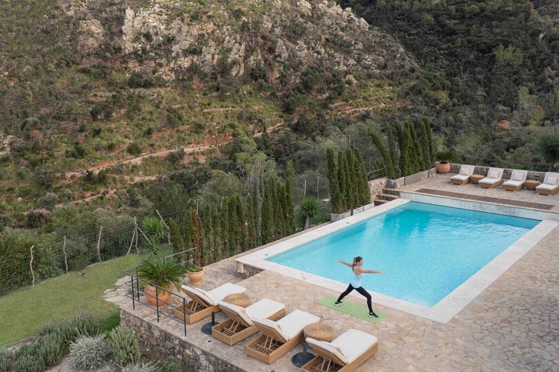 Red Earth Villa with Sea Views & Private Pool 1061
