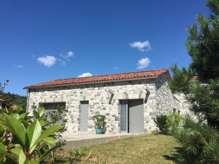 Vaš luksuzni oddih na popolni lokaciji – Sežana Villa 1003