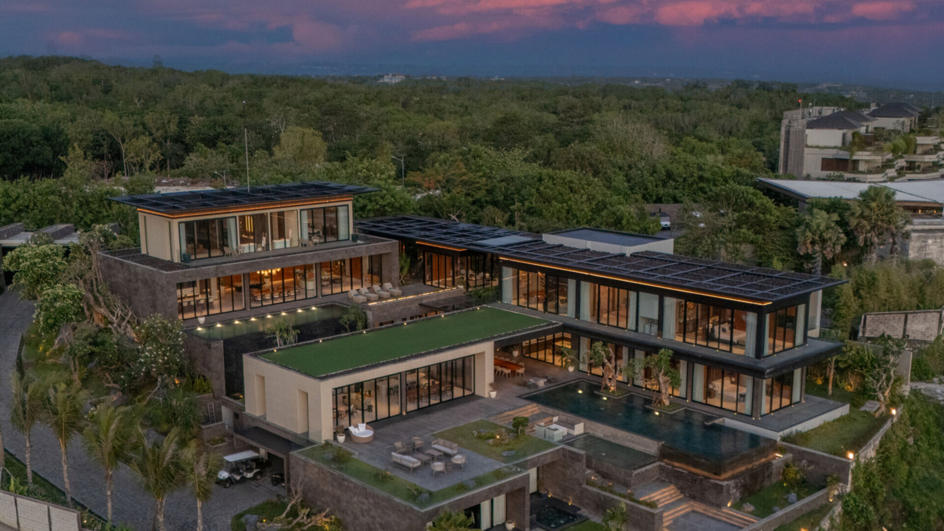 Villa BIE - Palatial luxurious holiday villa