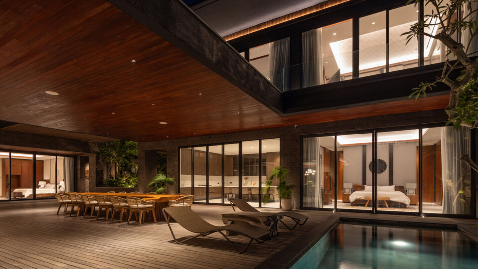Villa BIE - Serene footpath to main living area