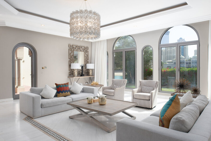 5 Star Villa Dynasty – A Palatial Coastal Retreat