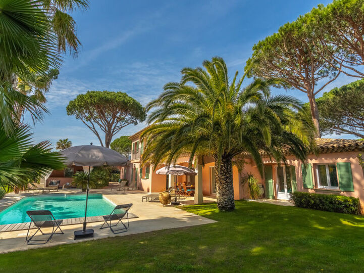 Luksuzna vila s 4 spalnicami in bazenom na Azurni obali 1219, Grimaud, France