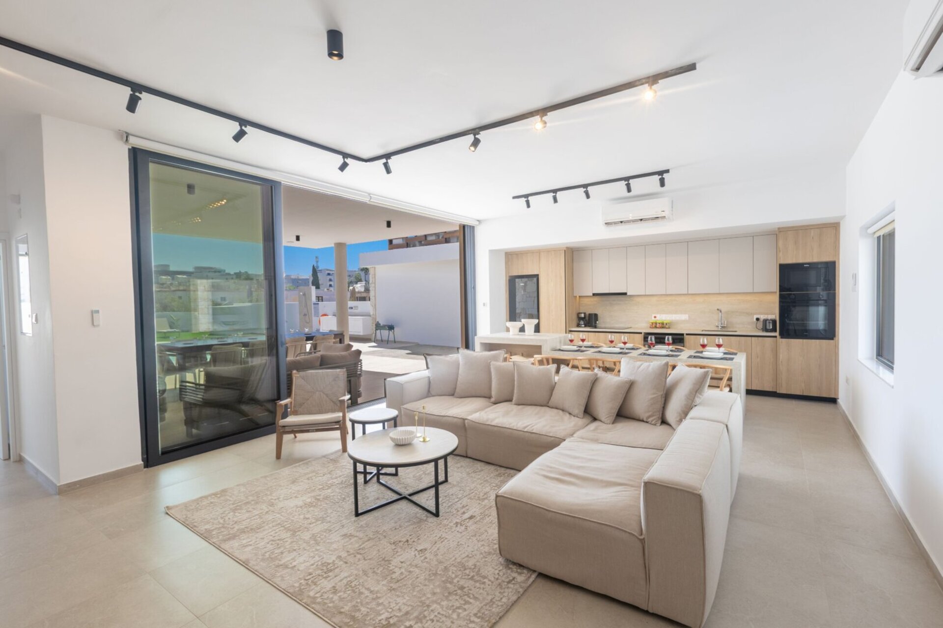 Družinam prijazna vila z bazenom, Ayia Napa Villa 1370