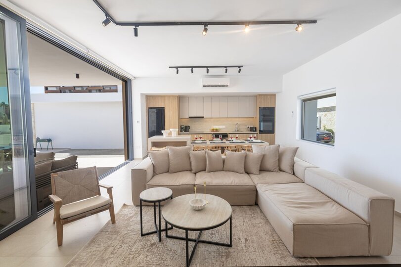 Družinam prijazna vila z bazenom, Ayia Napa Villa 1370
