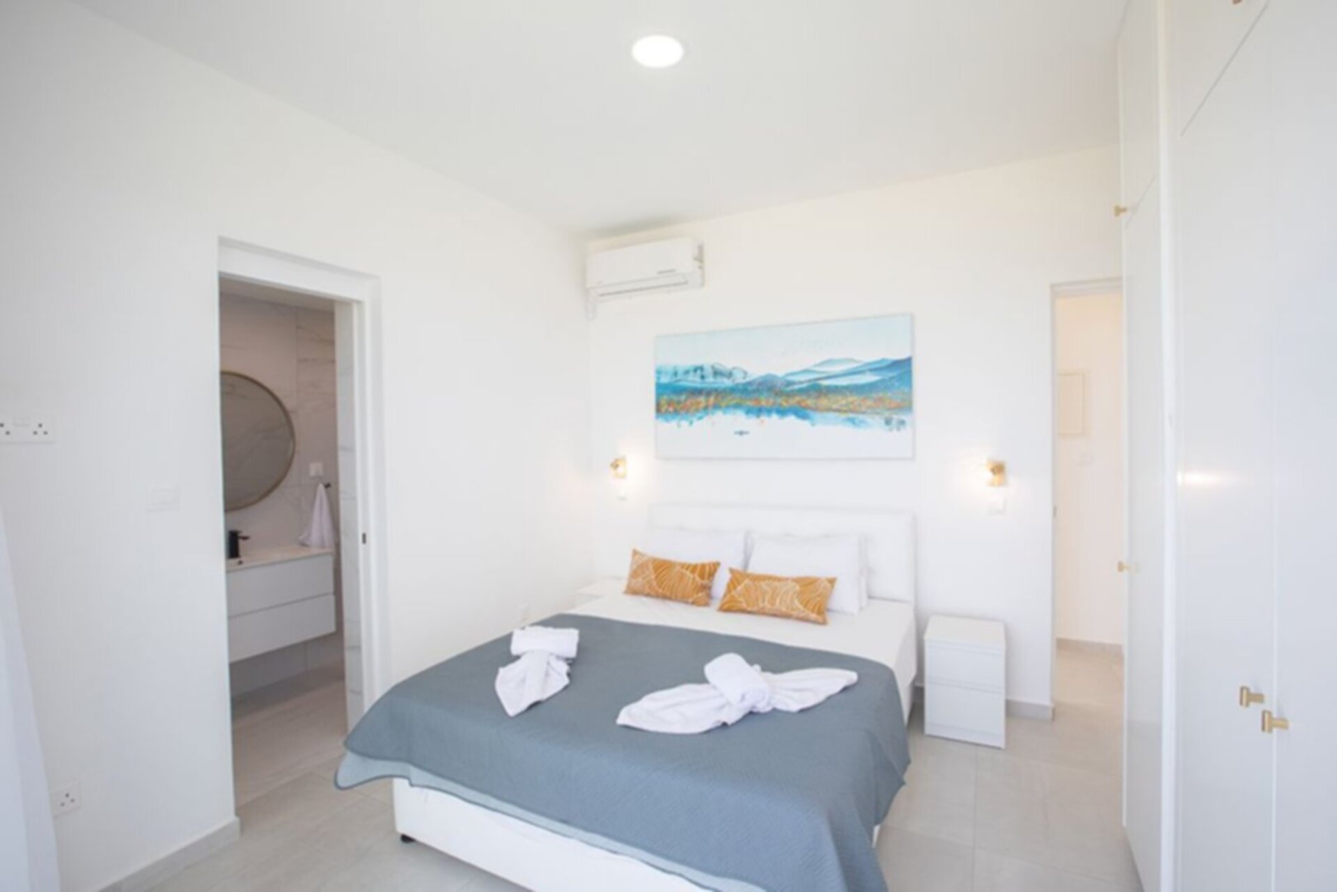 Sodobna vila z jacuzzijem in prostorom za žar, Protaras Villa 1027