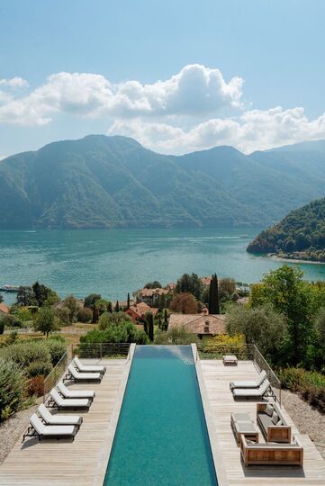 Luxurious Sanctuary Overlooking Lake Como