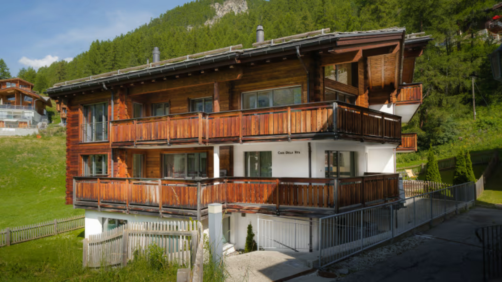 Prostorno 3-sobno stanovanje z balkonom v Zermattu, Zermatt Apartment 1238