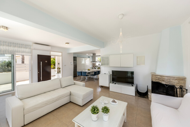 5 Star Villa Protaras Sunrise Zen - Luxury Seafront Escape