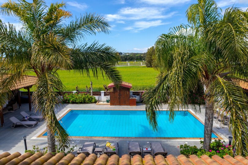 5 Star Villa Cape Greco Palm Oasis - Private Garden Retreat