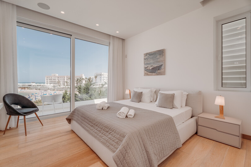 5 Star Villa Blue Waves Protaras Beachfront 3 - Beachfront Escape