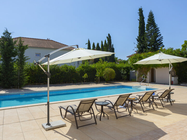 5 Star Villa Pervolia Nirides Seaside Mansion - Grand Family Retreat