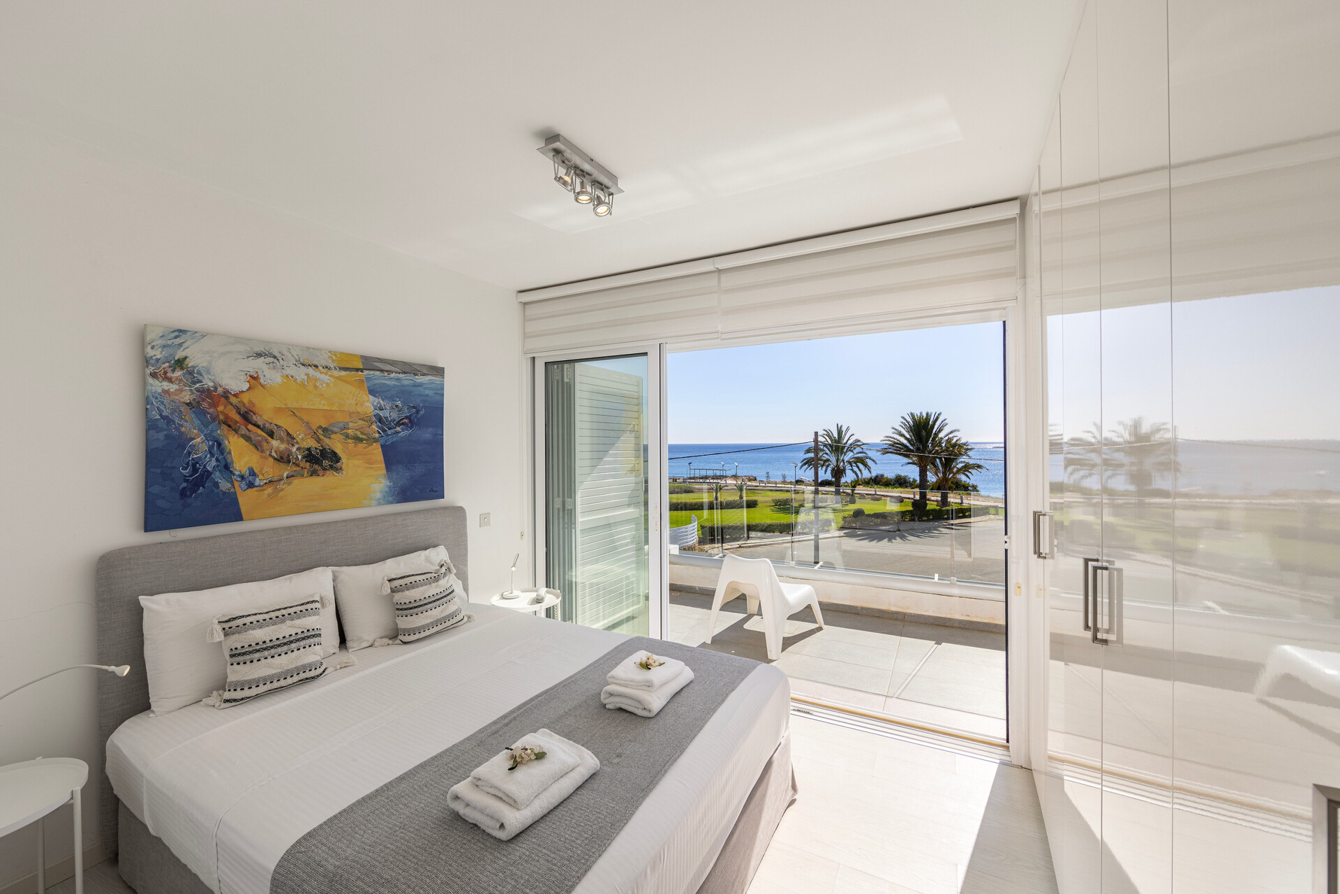 5 Star Villa Elaia Seafront - Panoramic Coastal Escape