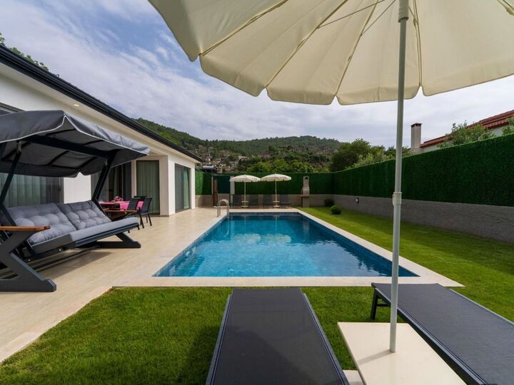 3-Bed House with Private Pool in Fethiye, Sleeps 6, 1043