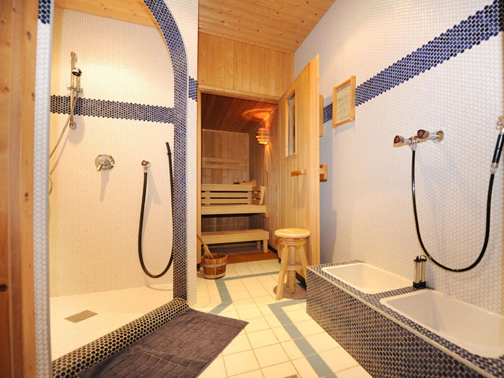 Miren 2-posteljni apartma v Landecku, 5 oseb, 1298
