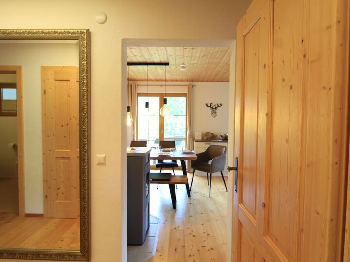 2-Bed Apartment in Spittal an der Drau, Sleeps 5, 1100