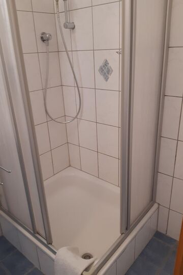 Osupljivo enosobno stanovanje v Reutteju, 2 ležišči, 1311