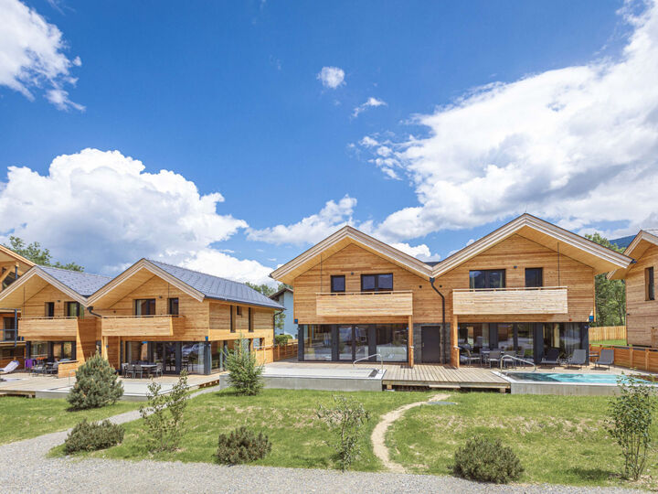 Elegant 4-Bed House in Murau, Sleeps 10, 1054, St. Lorenzen am Kreischberg, Austria