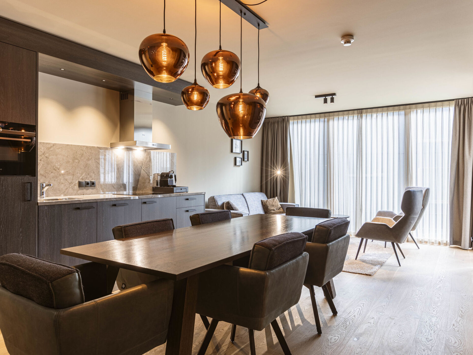 Kitchen / Dining Room