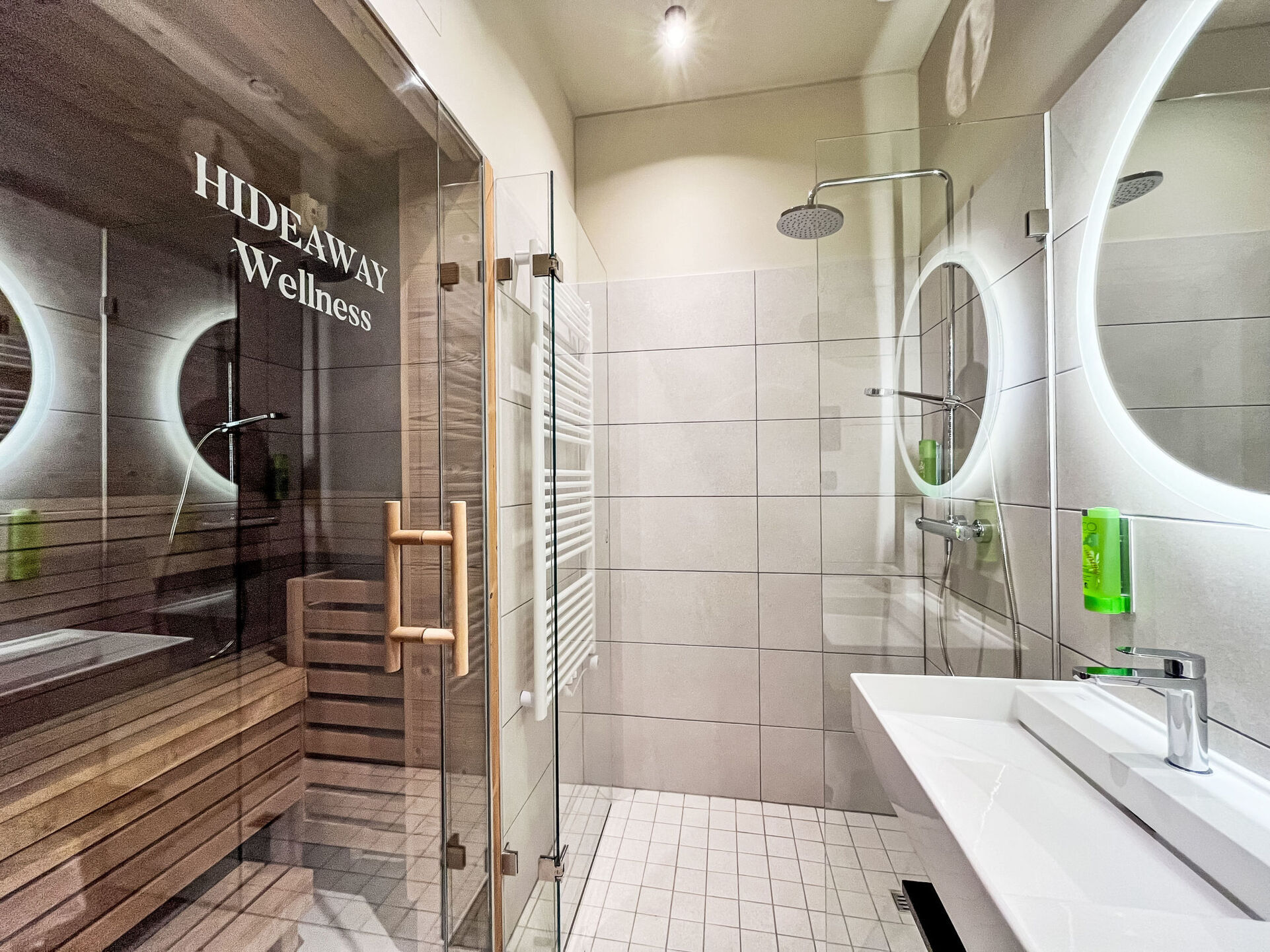 Bathroom / Wellness