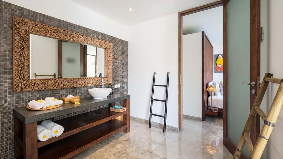 5 Star Anjali Villas – A Private Collection of Balinese Elegance