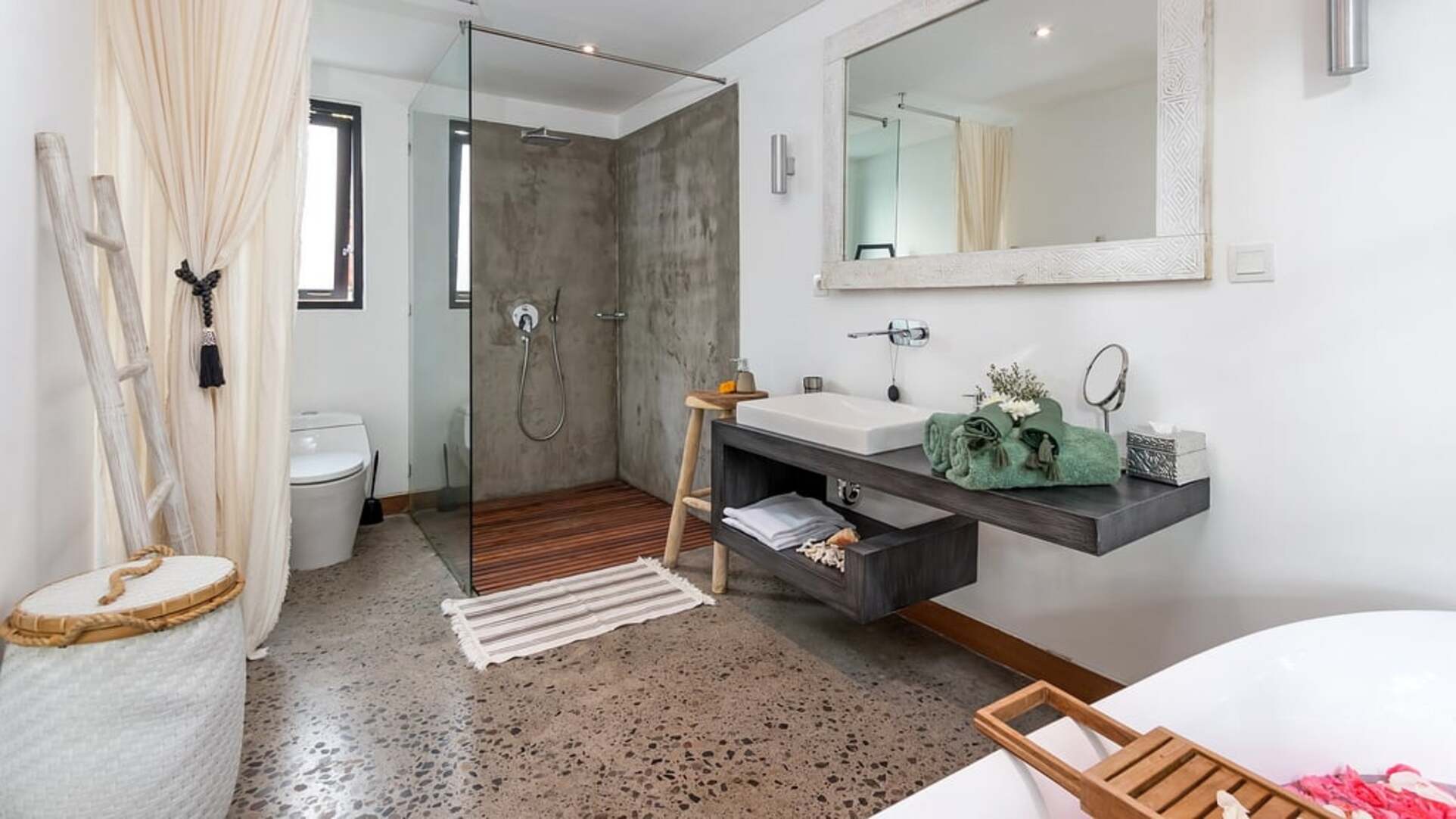 5 Star Villa Lora – Ubud Romance Hideaway
