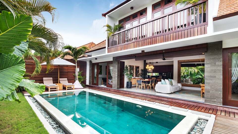 5 Star Villa Olli – Tropical Kerobokan Haven