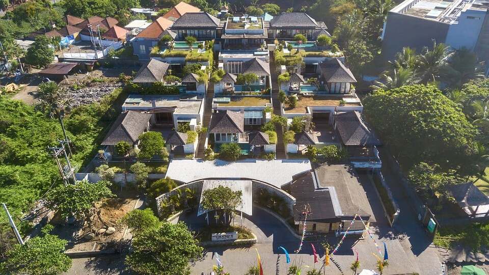 5 Star The Chand’s Two – Beachfront Family Escape