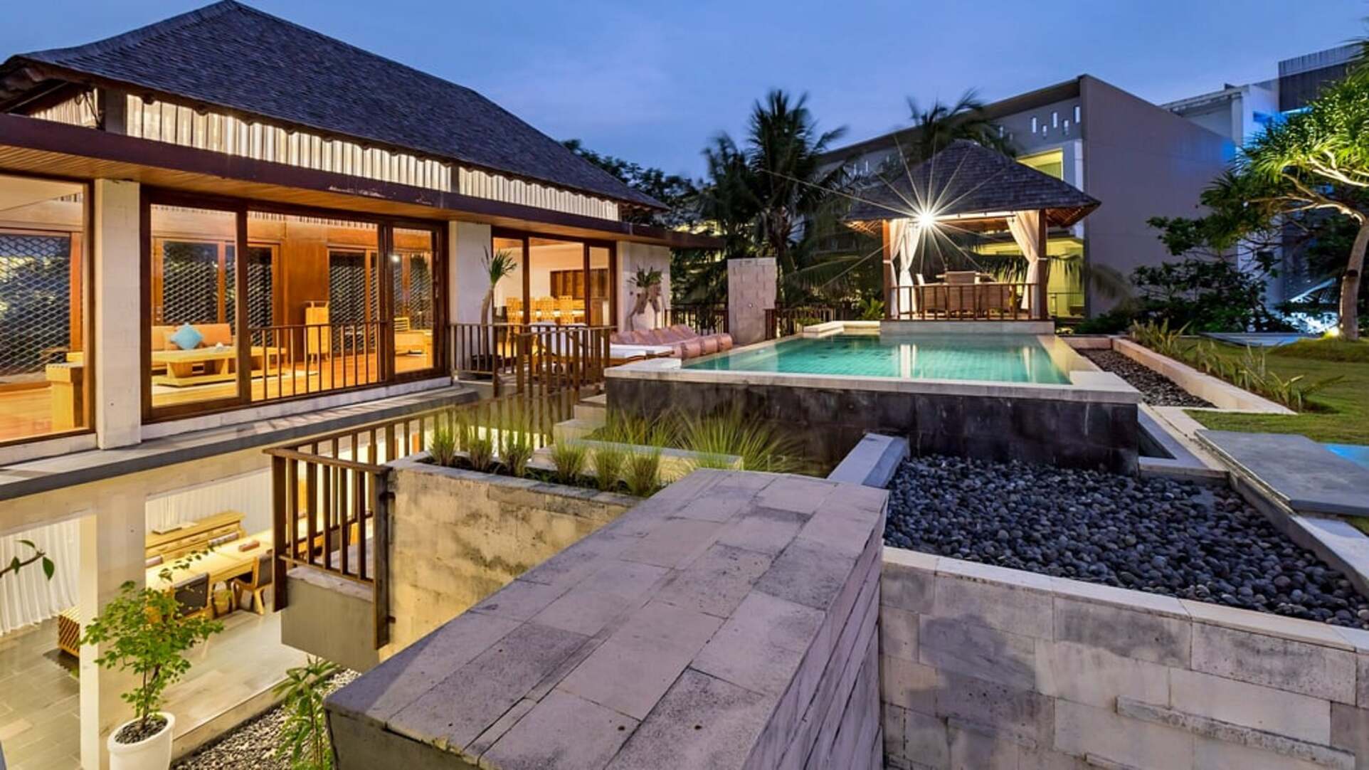 5 Star The Chand’s Estate – Exclusive Beachfront Collection