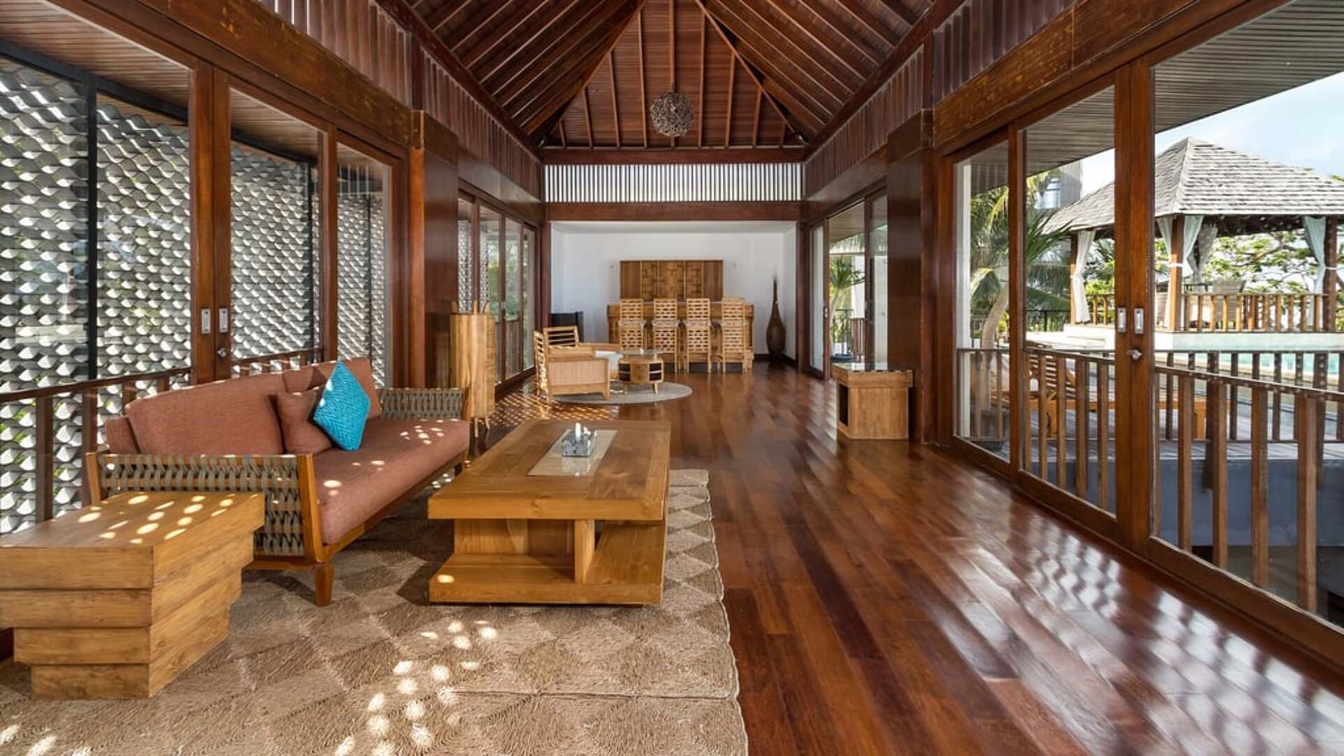 5 Star The Chand’s Estate – Exclusive Beachfront Collection