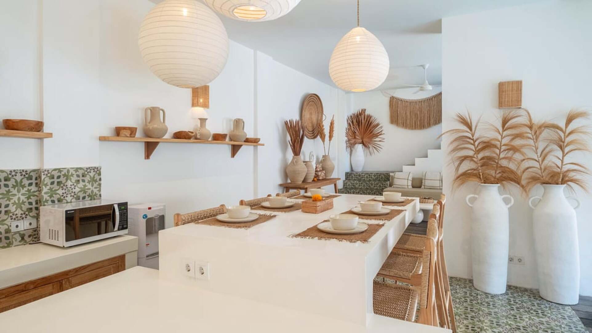 5 Star Villa Madissa – Modern Berawa Hideaway