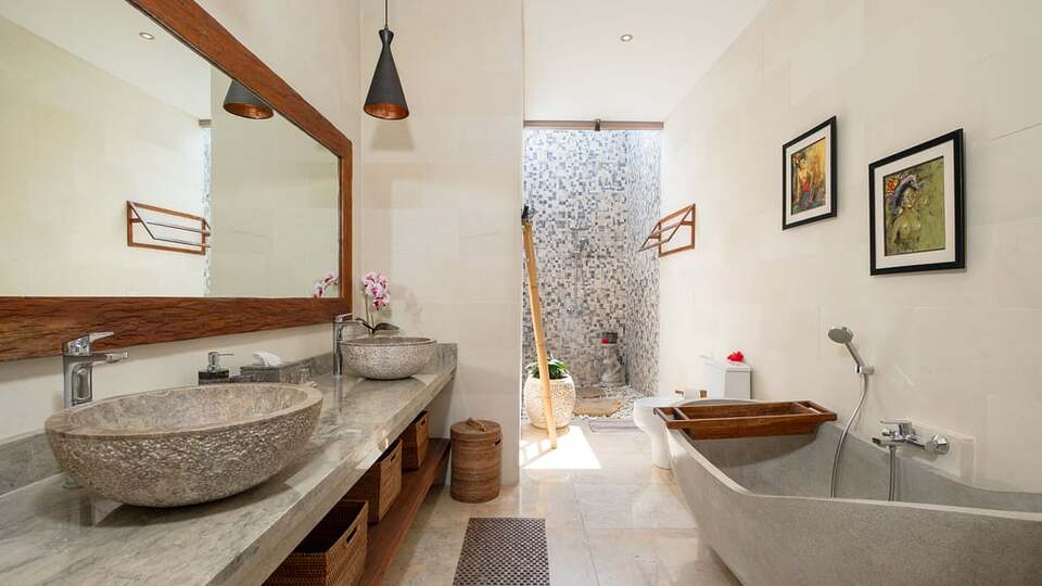 5 Star Villa Liang Ubud – Serene Ricefield Escape