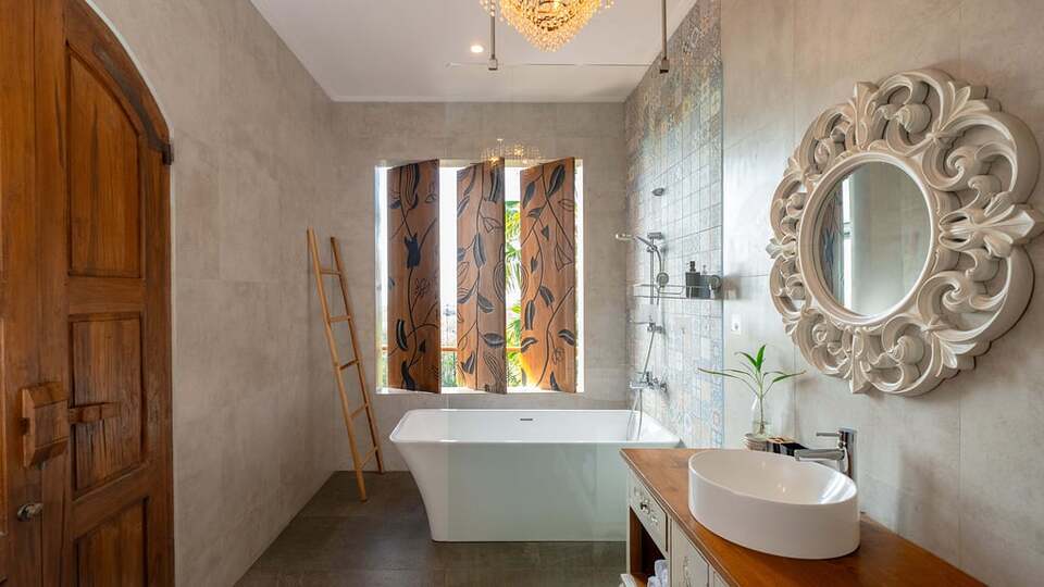 5 Star Ocean Forest Villa – Bingin Forest Escape