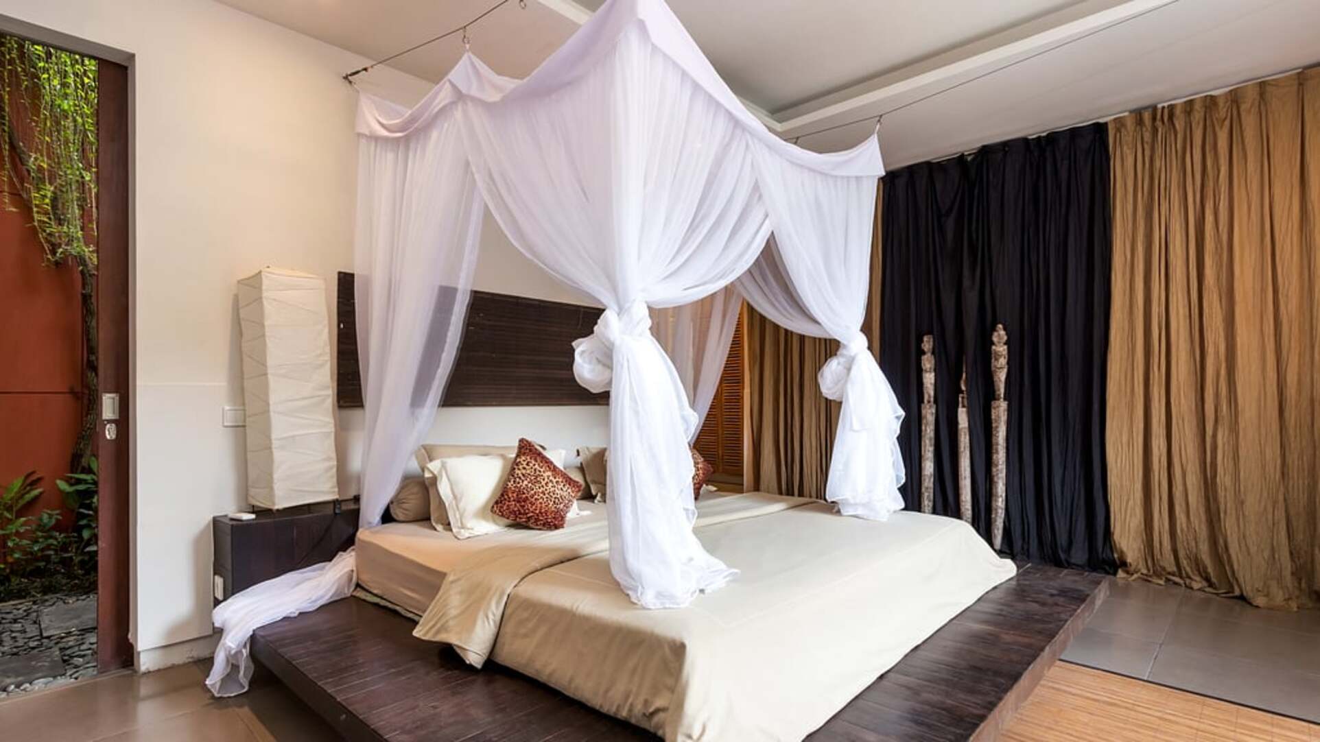 5 Star Alarte Estate – Elegant Seminyak Escape