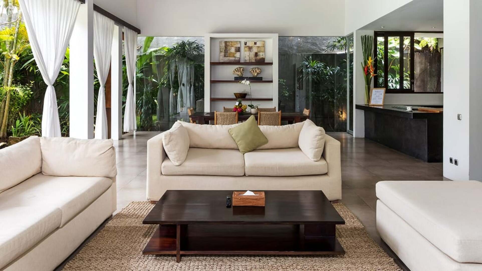 5 Star Alice Estate – Serene Seminyak Estate