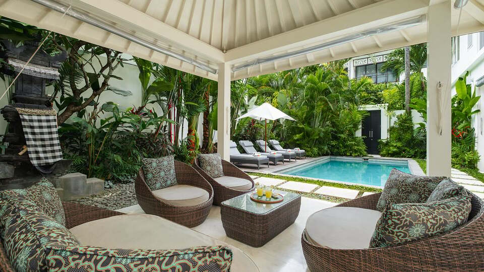 5 Star Villa Merta Sari 10 - Tropical Seminyak Retreat