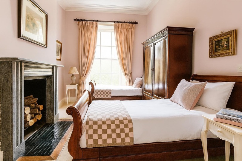 5 Star Rockfield Mansion, Unique Irish Experience