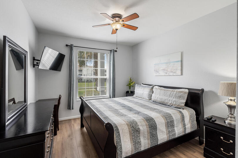 Master King Bedroom 1 Attached Bathroom 43" Roku TV
