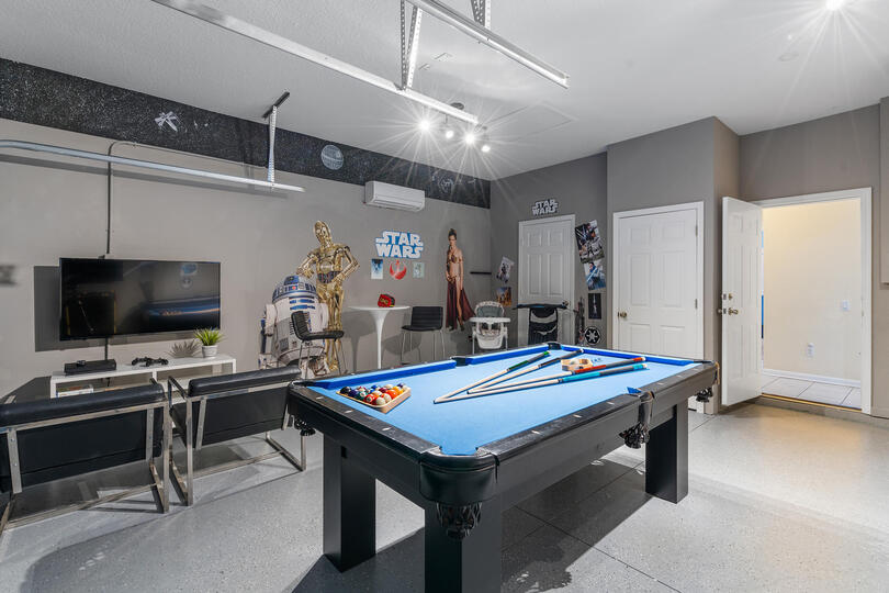 Game Room Pool Table