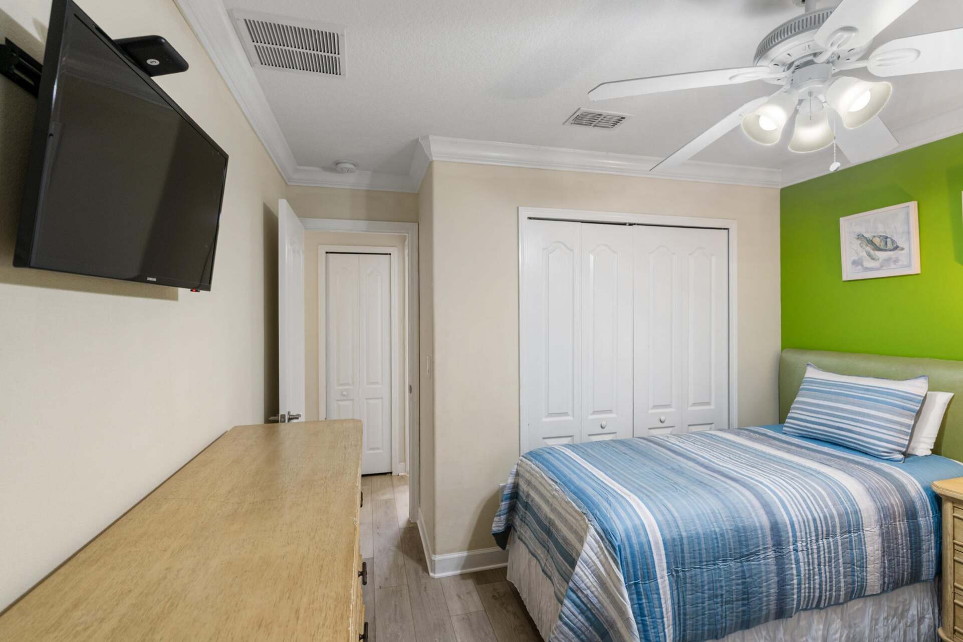 Two Twins Bedroom 5 Upstairs 28" TV