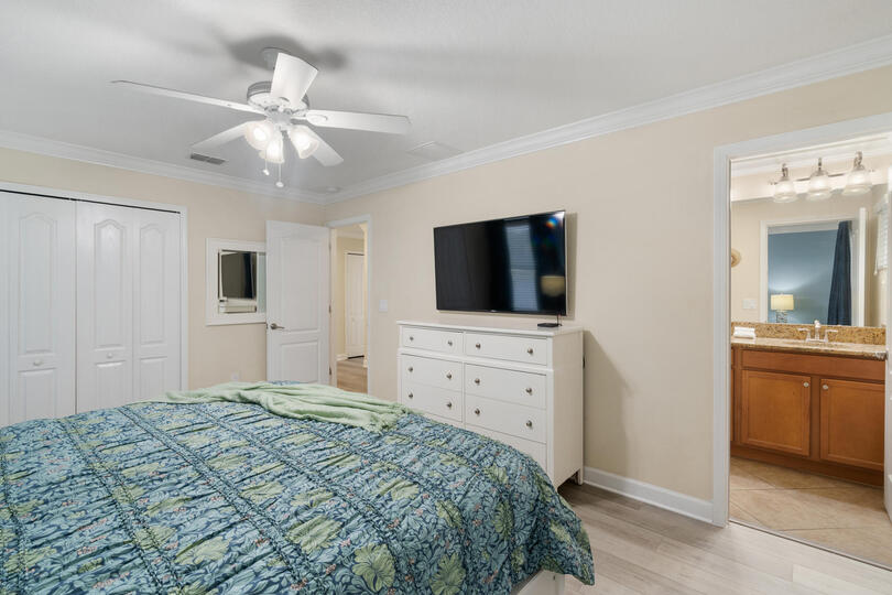 King Suite Bedroom 2 Upstairs Attached Bathroom 55" TV