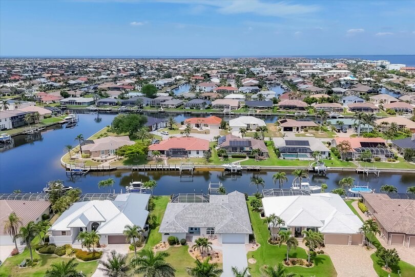 Beautiful Punta Gorda Pool Home with Water View (Boat lift not available)
